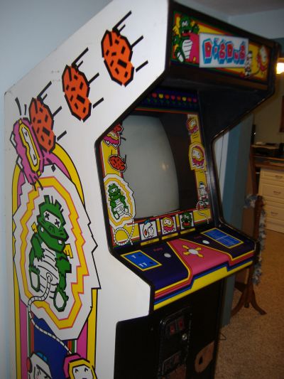 Dig Dug - Side Art