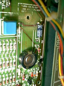 Battery Back-up Capacitor  (15466 bytes)