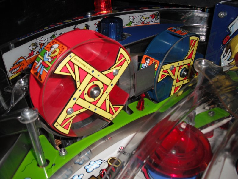 Williams Hurricane Pinball